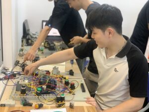 học điện công nghiệp