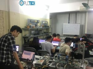 Đào Tạo Lập Trình PLC Uy Tín Tại HCM