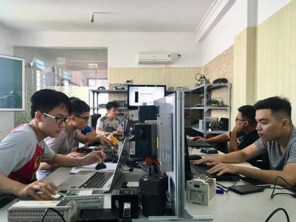 Học lập Trình PLC Tại Hồ Chí Minh